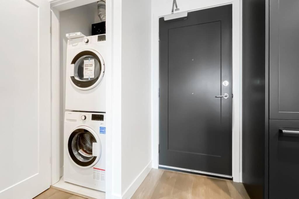 Spacious New Apartment With Working Space@Oakridge Βανκούβερ Εξωτερικό φωτογραφία